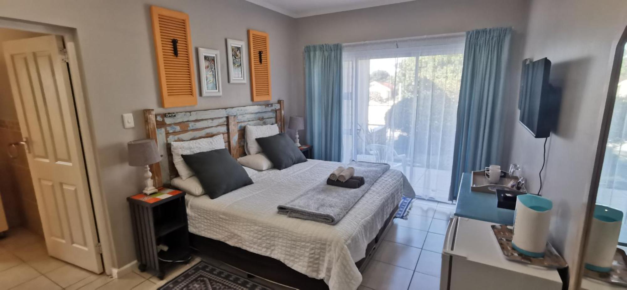 The Coelacanth Guest House And Beach Thyme Self Catering Kiddʼs Beach Екстериор снимка